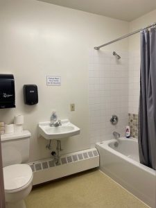 WMSD Women's Bathtub Room
